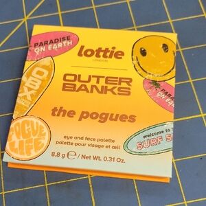 Outer Banks The Pogues Eye & Face Palette New 8.8g